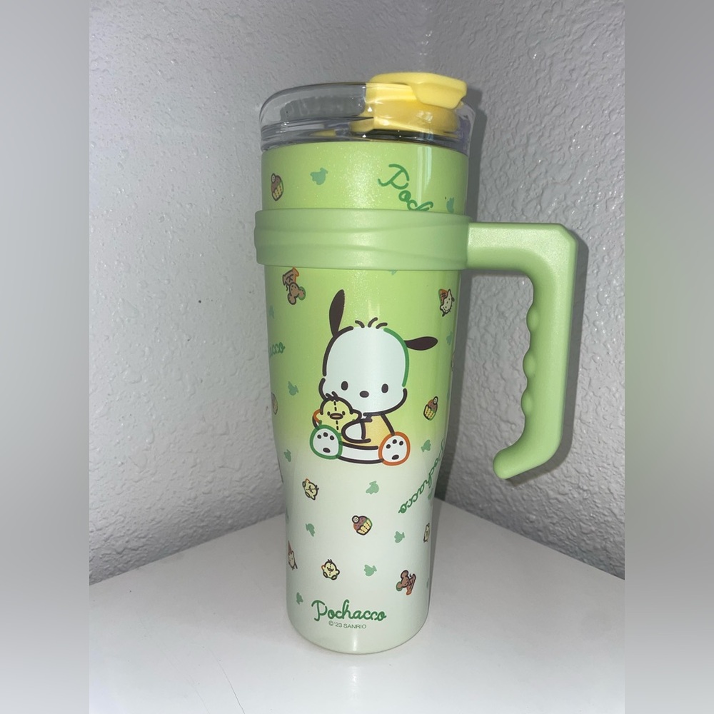 Pochacco Green and White Tumbler ‘23 Sanrio